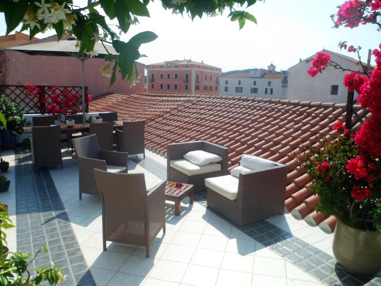 Domus De Janas Bed & Breakfast Santa Teresa Gallura Bagian luar foto